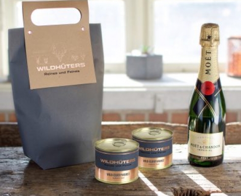 Wildhüters Präsentetüte Champanger Moet & Chandon 0,375 l & Wildcurrywurst