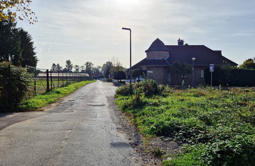 Wirtz & Lück Wohnbau - Zur Wasserburg - Neubau von 7 Reihenhäusern in Langenfeld-Wiescheid