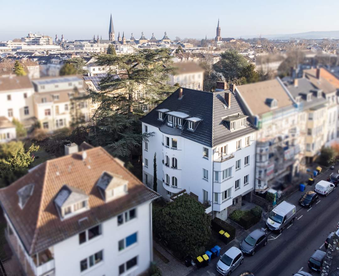 PW Immobilien GmbH Historisches Mehrfamilienhaus – Moderne Wohnqualität in Toplage für Anleger & Selbstnutzer!