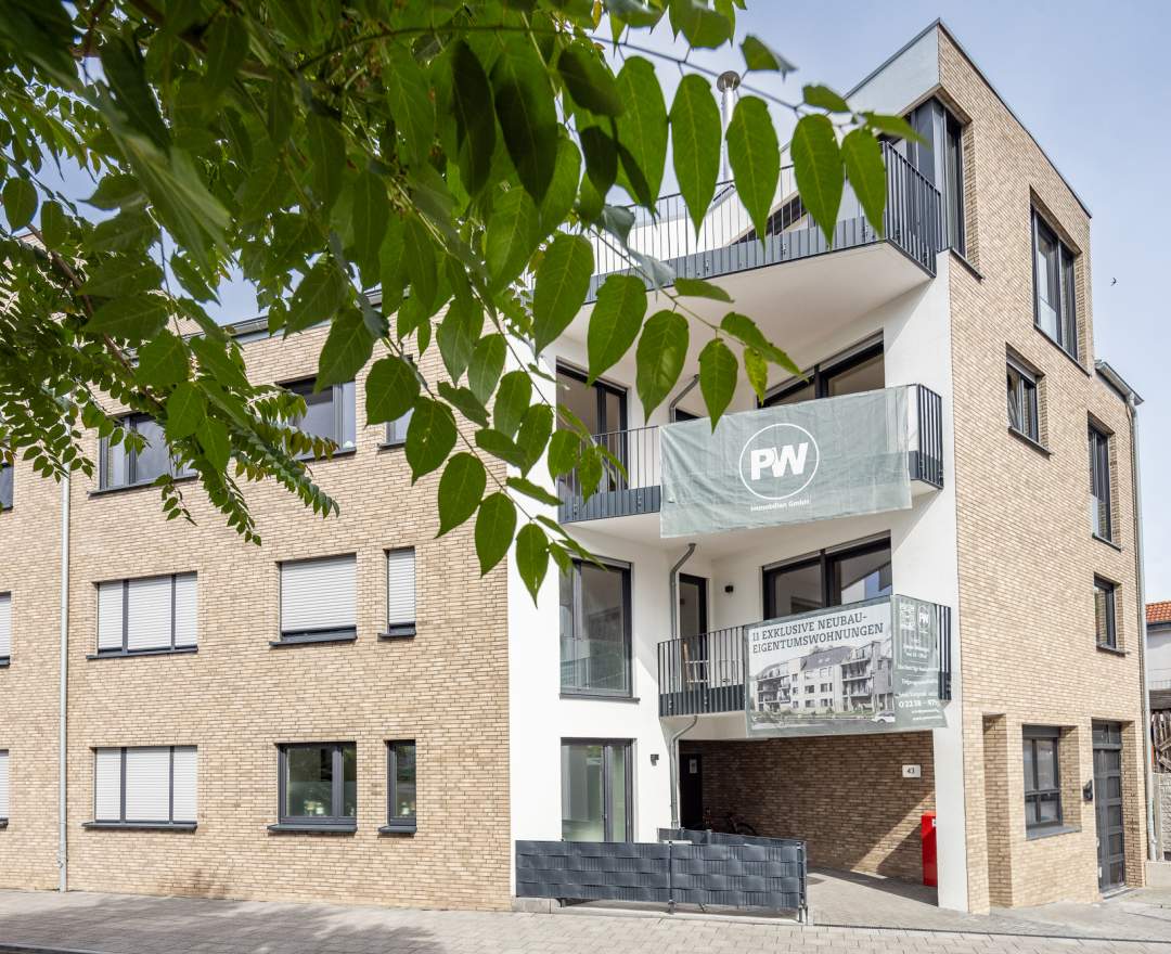 PW Immobilien GmbH Stilvoll wohnen am Nippeser Tälchen - Erstbezug / Exklusives und energetisches Wohnen am Park / zentral in Köln